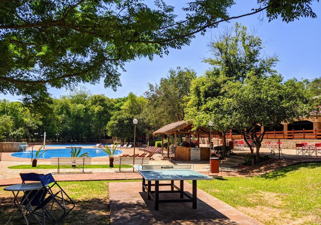 Hohenau Parque Hotel Manantial מראה חיצוני תמונה